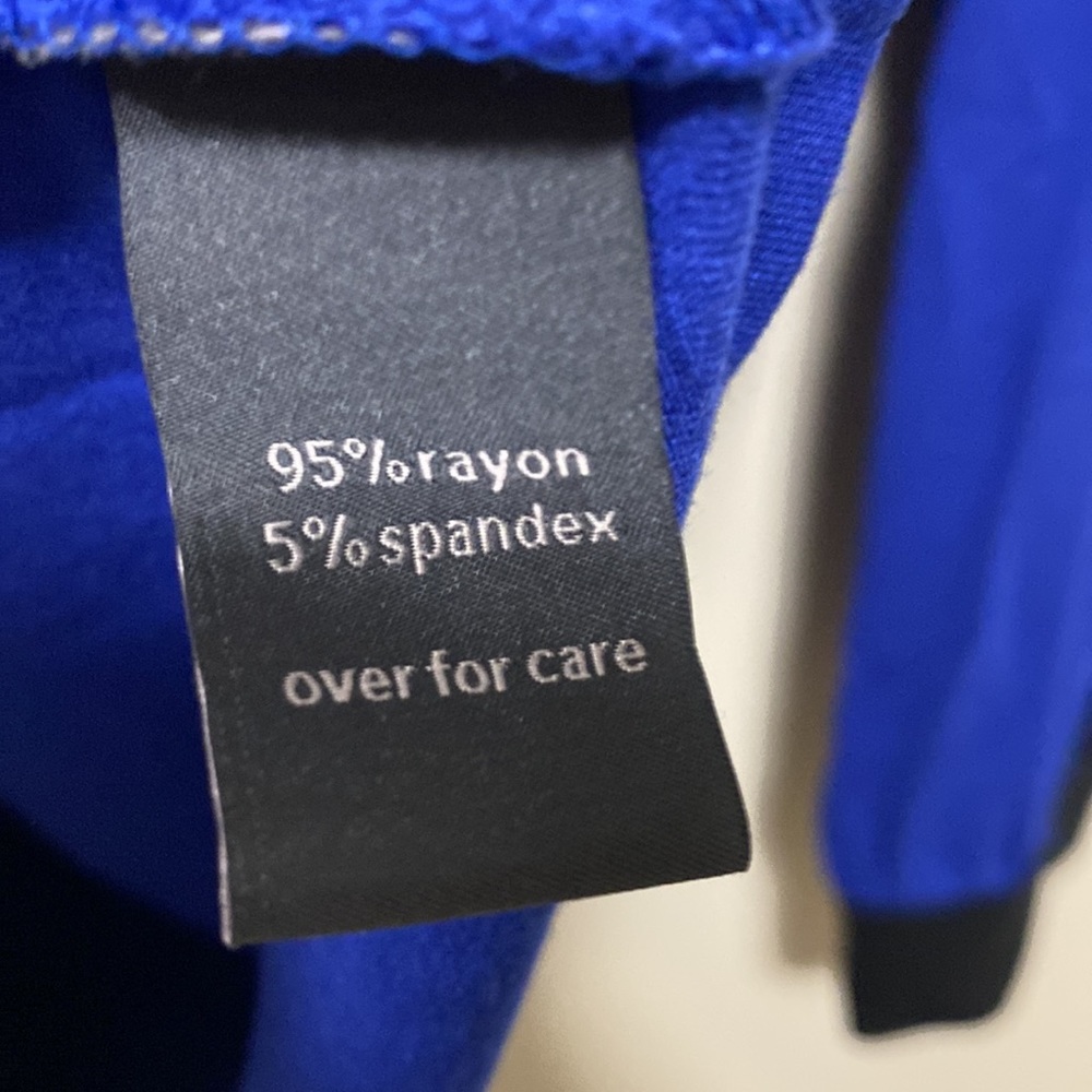 The Limited 3/4 sleeve top small blue - Picture 5 of 6